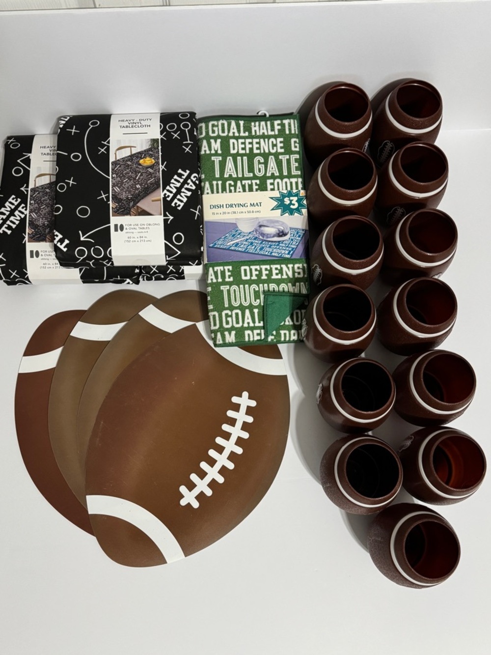 21 Piece Football Party Lot - Tablecloths, Dish Mat, Football Cups & Placemats